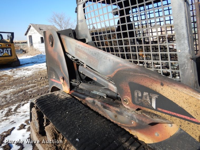 image for item DG5894 2004 Caterpillar 277B skid steer