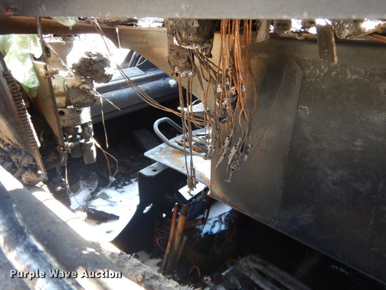 image for item DG5894 2004 Caterpillar 277B skid steer