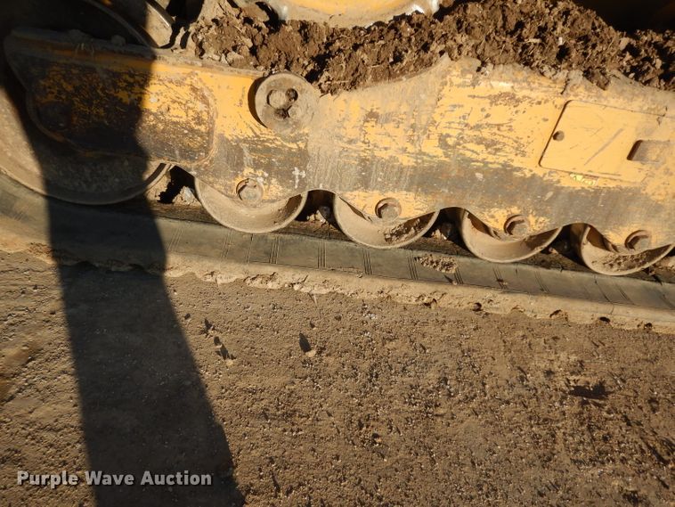 image for item DG6301 2015 Caterpillar 279D skid steer