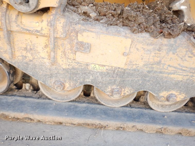 image for item DG6301 2015 Caterpillar 279D skid steer