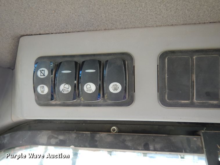 image for item DG6301 2015 Caterpillar 279D skid steer