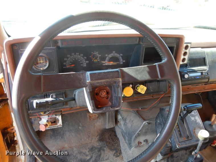 image for item DH2337 1991 Chevrolet Kodiak C6500 dump truck