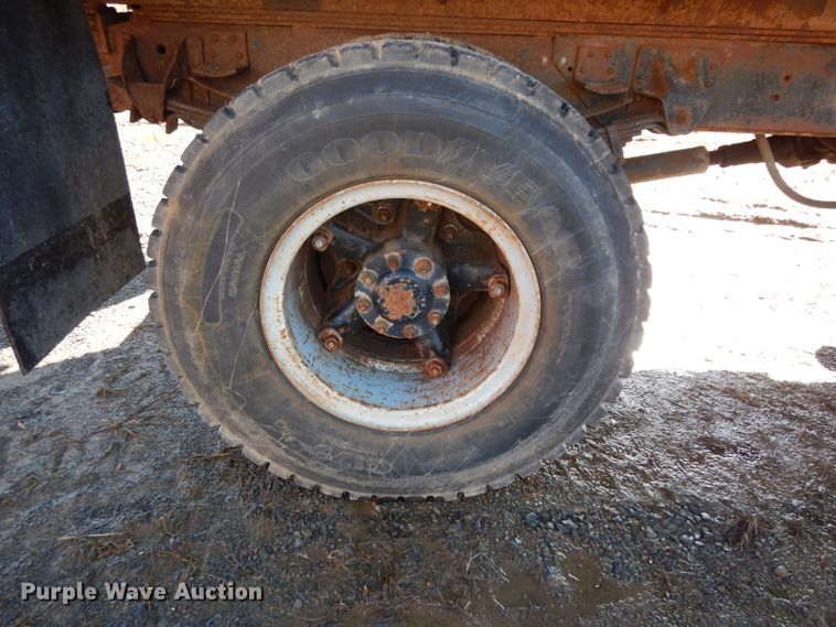 image for item DH2337 1991 Chevrolet Kodiak C6500 dump truck