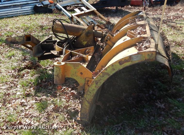 image for item DH2337 1991 Chevrolet Kodiak C6500 dump truck