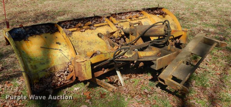 image for item DH2337 1991 Chevrolet Kodiak C6500 dump truck