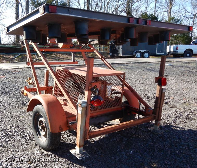 image for item DH2339 (3) Arrow Master arrowboards