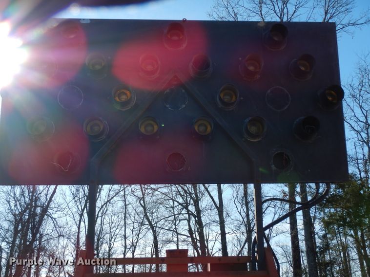 image for item DH2339 (3) Arrow Master arrowboards