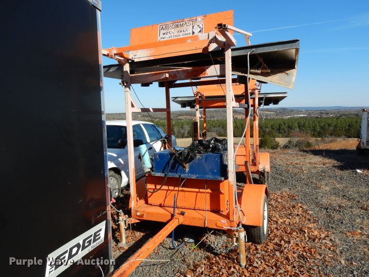 image for item DH2339 (3) Arrow Master arrowboards