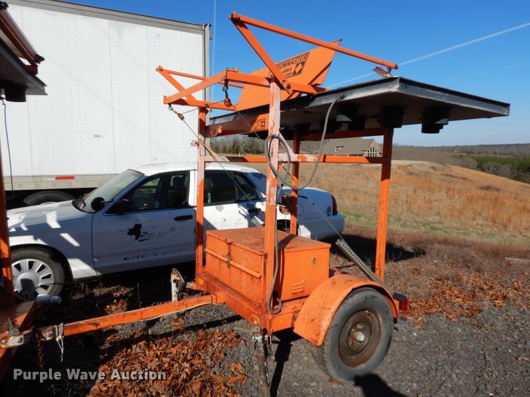 image for item DH2339 (3) Arrow Master arrowboards