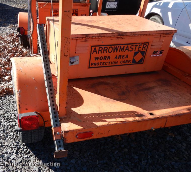 image for item DH2339 (3) Arrow Master arrowboards