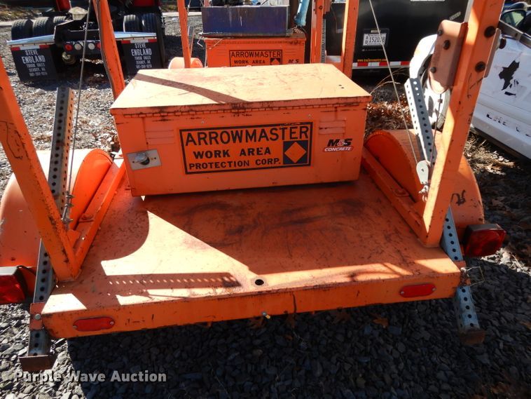 image for item DH2339 (3) Arrow Master arrowboards