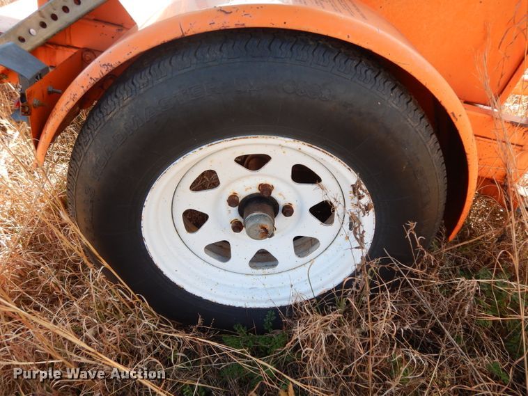 image for item DH2339 (3) Arrow Master arrowboards