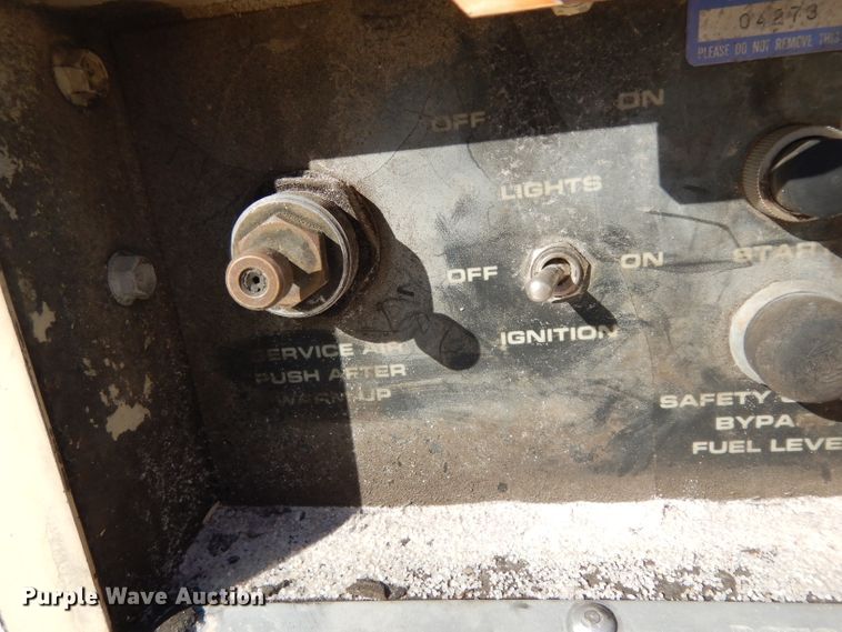 image for item DH2352 Ingersoll Rand 130 air compressor