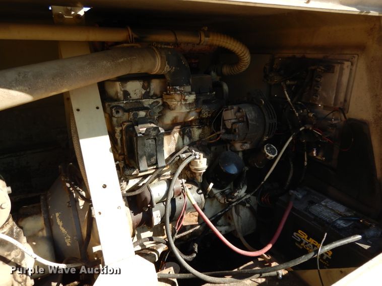 image for item DH2352 Ingersoll Rand 130 air compressor