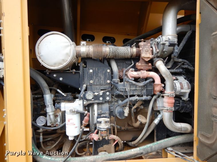 image for item DH2355 2015 Vermeer TR620 trommel screen