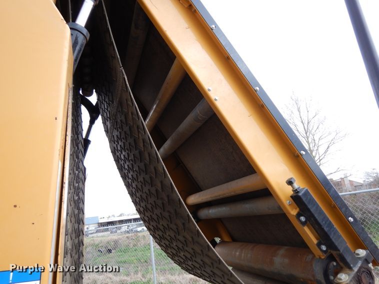 image for item DH2355 2015 Vermeer TR620 trommel screen