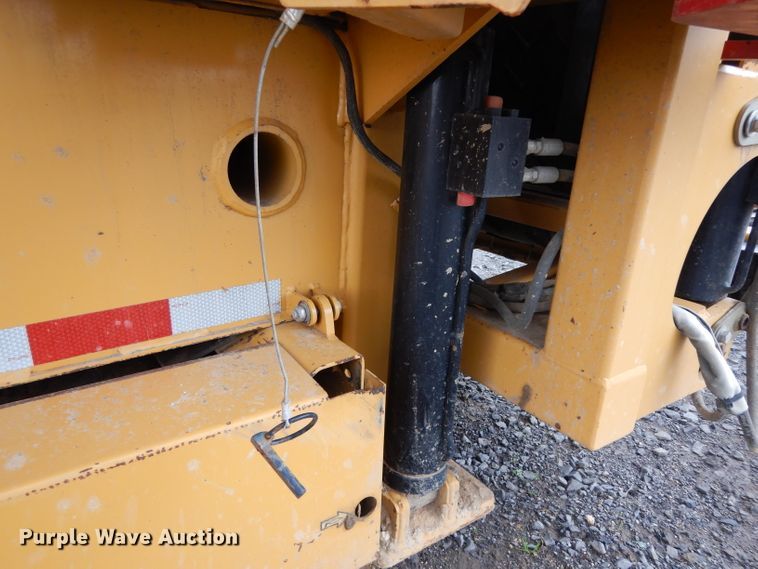 image for item DH2355 2015 Vermeer TR620 trommel screen