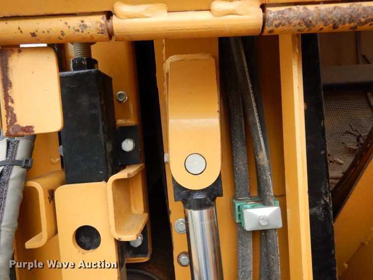 image for item DH2355 2015 Vermeer TR620 trommel screen