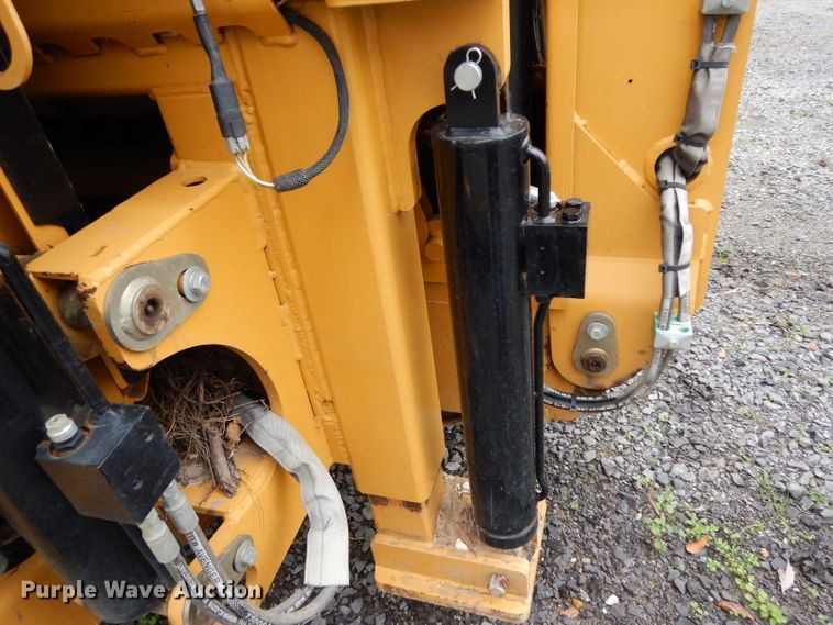 image for item DH2355 2015 Vermeer TR620 trommel screen