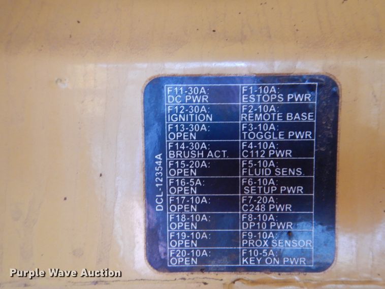 image for item DH2355 2015 Vermeer TR620 trommel screen