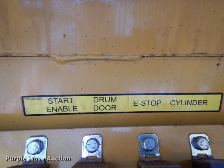 image for item DH2355 2015 Vermeer TR620 trommel screen