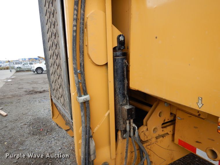 image for item DH2355 2015 Vermeer TR620 trommel screen