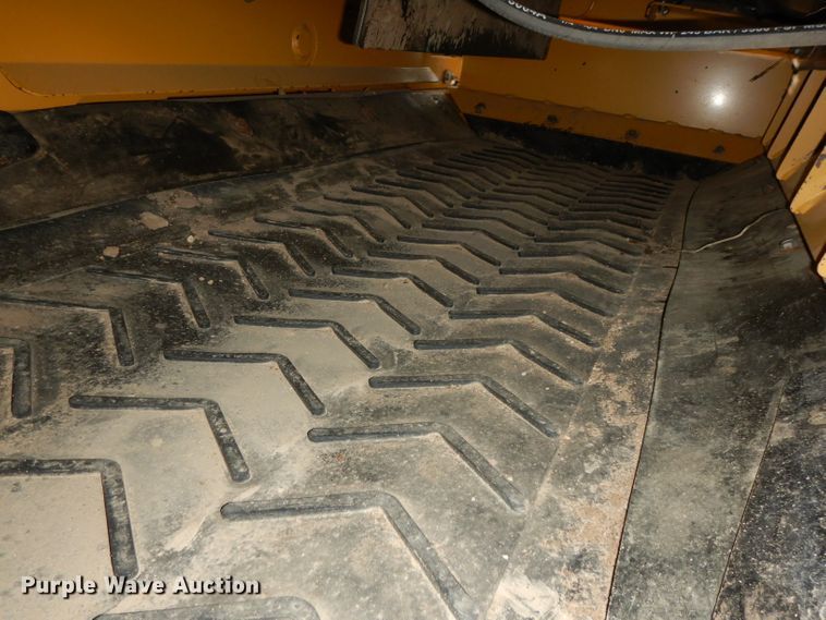 image for item DH2355 2015 Vermeer TR620 trommel screen