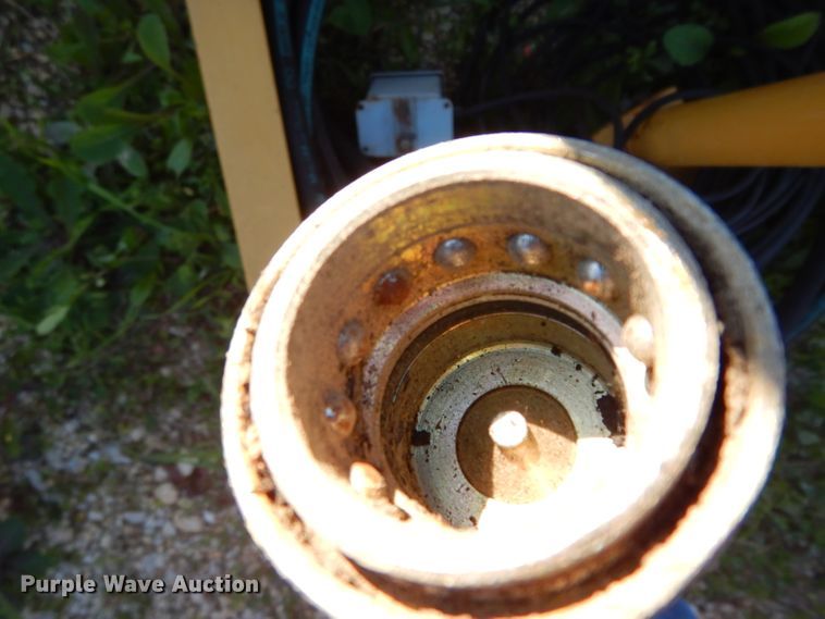 image for item DH2356 Air lift separator with hydraulic power pack