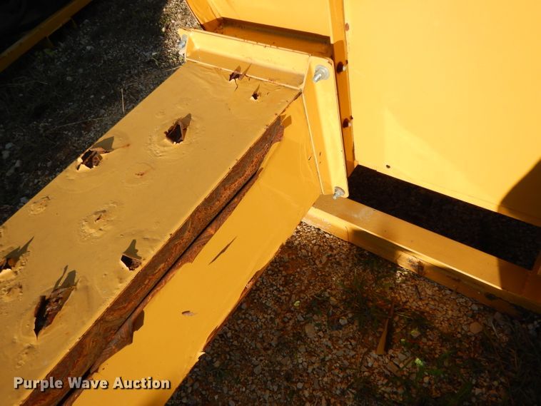 image for item DH2356 Air lift separator with hydraulic power pack