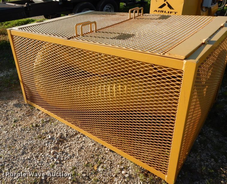 image for item DH2356 Air lift separator with hydraulic power pack