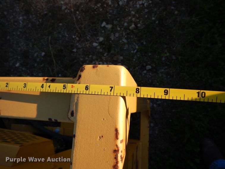 image for item DH2356 Air lift separator with hydraulic power pack