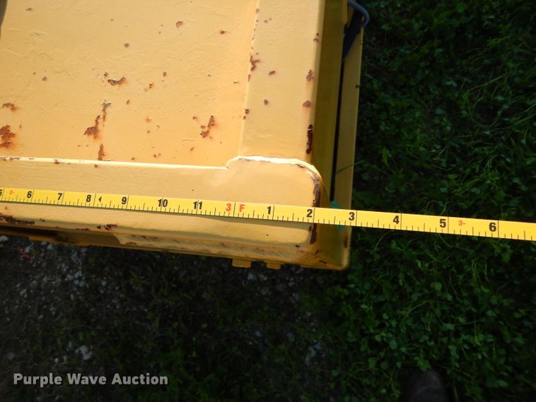 image for item DH2356 Air lift separator with hydraulic power pack