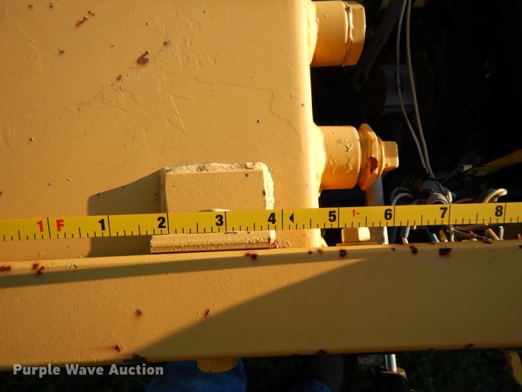 image for item DH2356 Air lift separator with hydraulic power pack