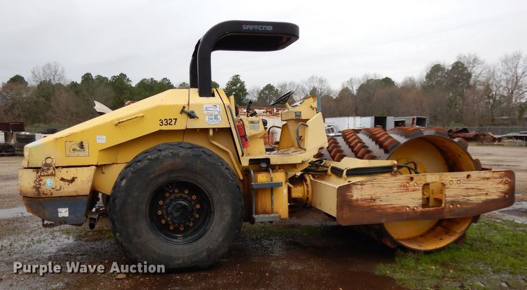 image for item DH2365 Sakai SV510TF single drum roller