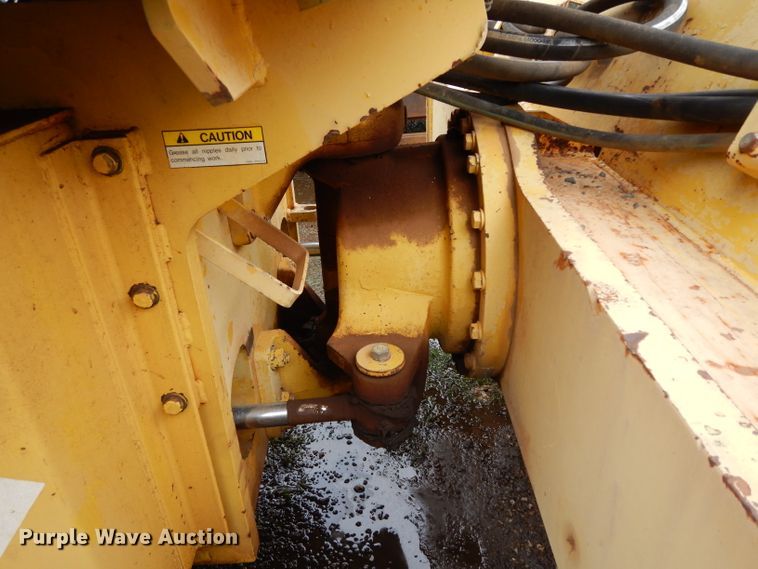 image for item DH2365 Sakai SV510TF single drum roller