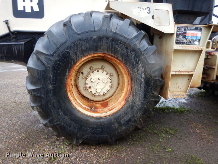 image for item DH2371 Ingersoll Rand 100 Series single drum roller