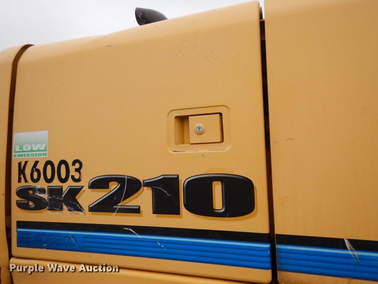 image for item DH2372 Kobelco SK210-8E excavator