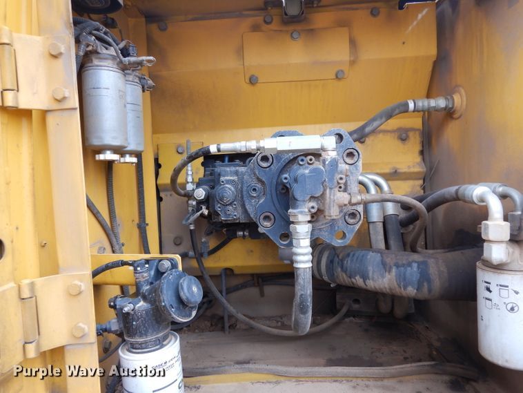 image for item DH2372 Kobelco SK210-8E excavator