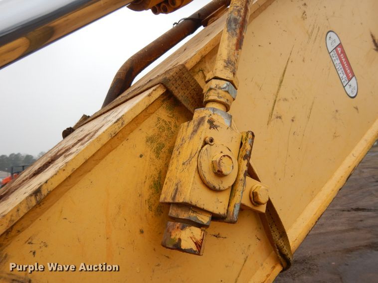 image for item DH2372 Kobelco SK210-8E excavator