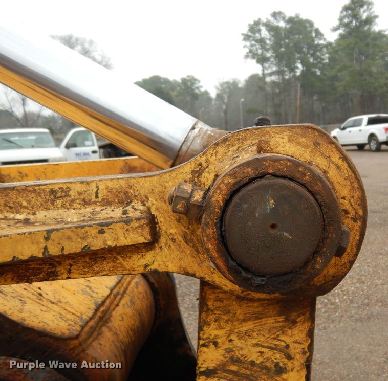 image for item DH2372 Kobelco SK210-8E excavator