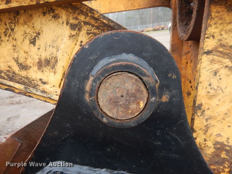 image for item DH2372 Kobelco SK210-8E excavator