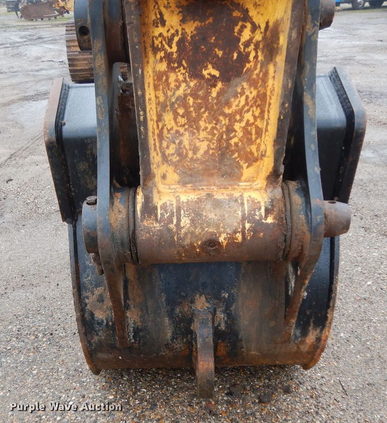 image for item DH2372 Kobelco SK210-8E excavator
