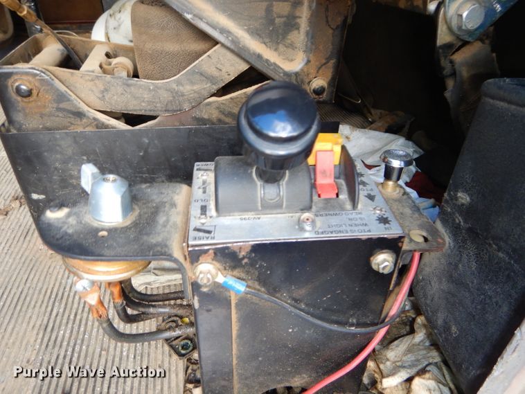 image for item DH4339 2002 Kenworth W900 semi truck