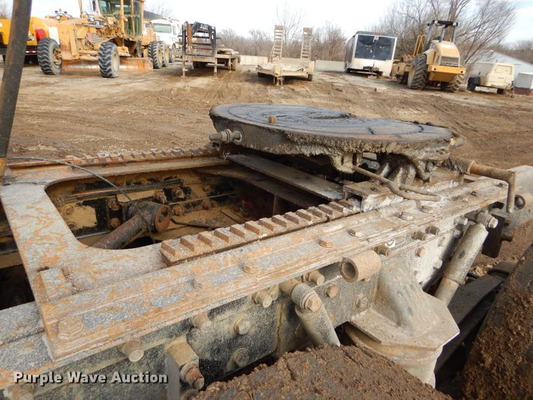 image for item DH4339 2002 Kenworth W900 semi truck