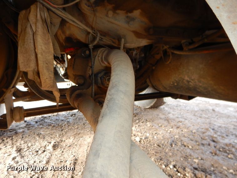 image for item DH4339 2002 Kenworth W900 semi truck