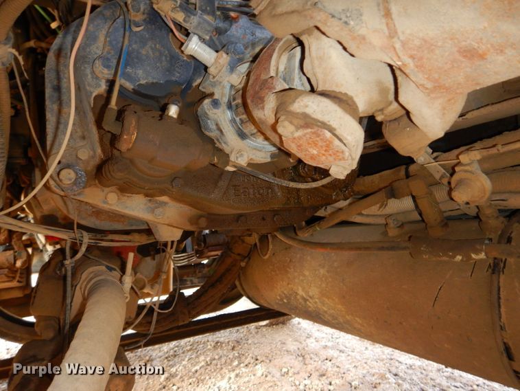 image for item DH4339 2002 Kenworth W900 semi truck