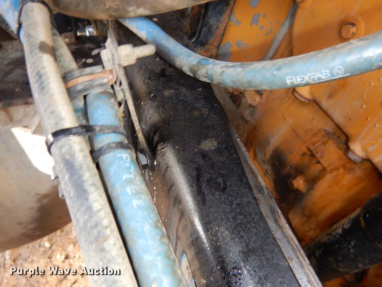 image for item DH4339 2002 Kenworth W900 semi truck