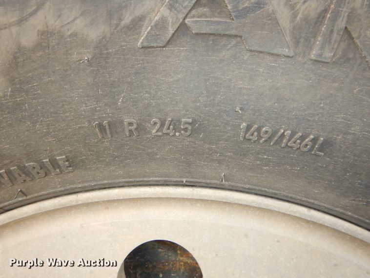 image for item DH4339 2002 Kenworth W900 semi truck