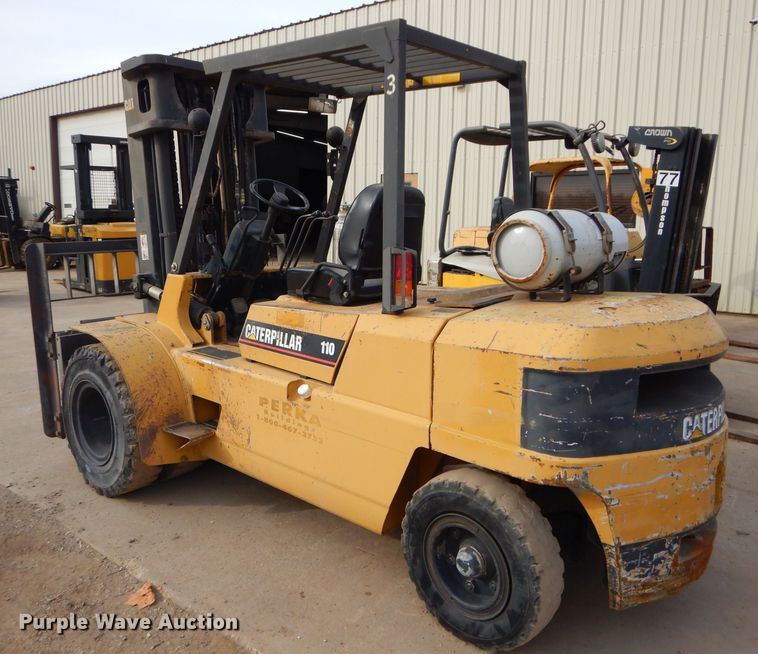 image for item DH4352 1999 Caterpillar GP50 forklift