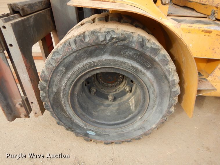 image for item DH4352 1999 Caterpillar GP50 forklift